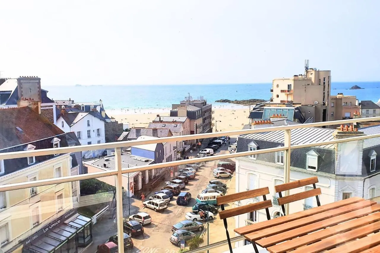 דירה סן מלו Bright Apt With Balcony Panoramic View